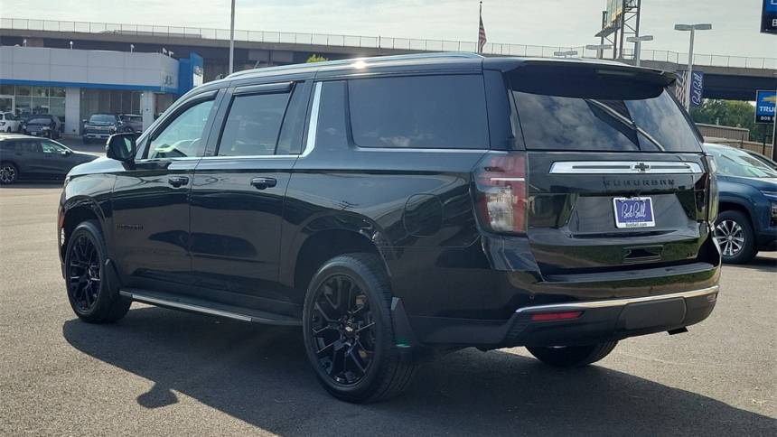 2023 chevrolet suburban lt