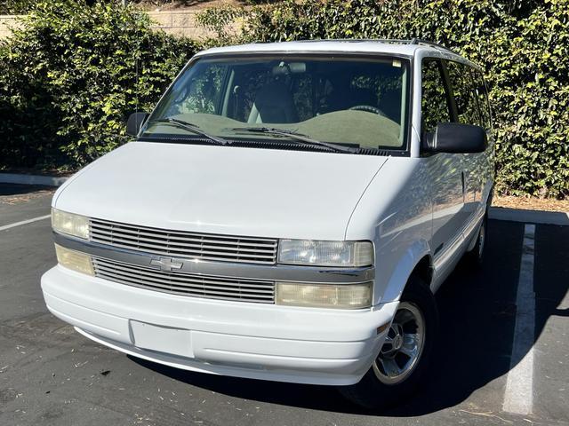 2001 chevrolet astro ls