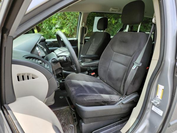 2014 dodge grand caravan passenger in co bluffs, iowa