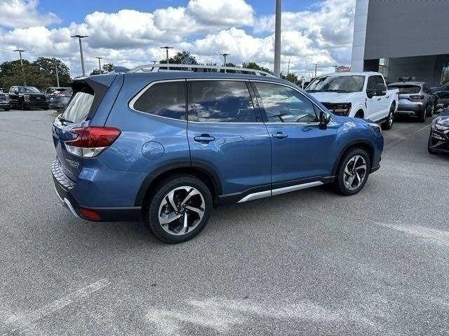 2022 subaru forester touring