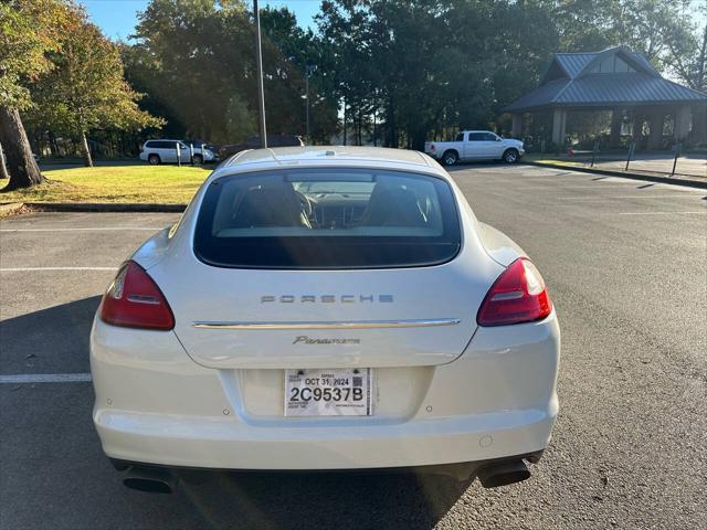 2011 porsche panamera 4
