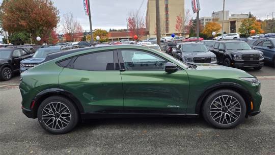 2024 Ford Mustang Mach-E