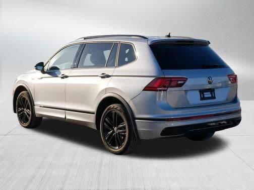 2022 volkswagen tiguan in chicago, illinois