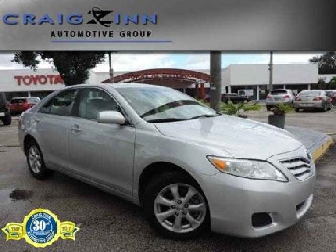 2011 toyota camry le in hollywood, fl