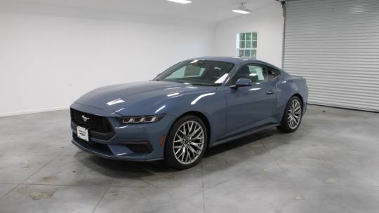 2024 Ford Mustang ecoboost premium series