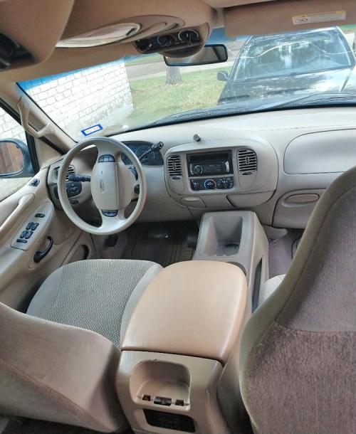 2001 ford expedition in texas by owner