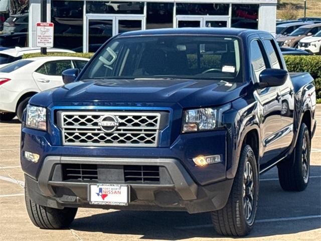 2022 nissan frontier sv