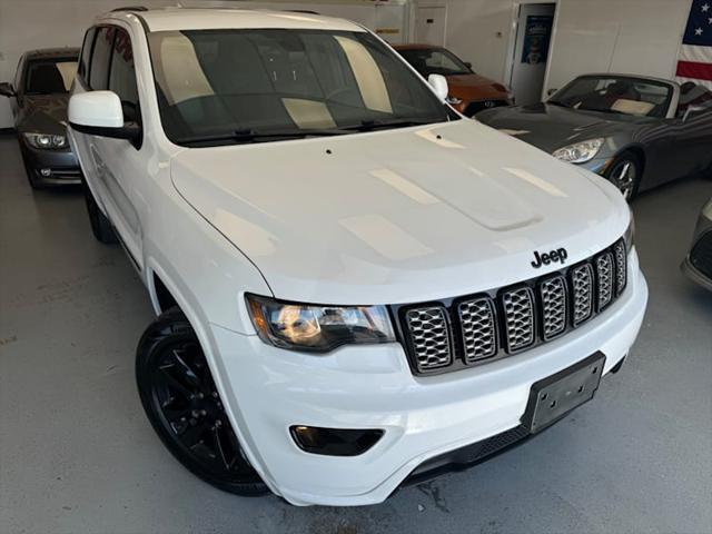 2017 jeep grand cherokee altitude