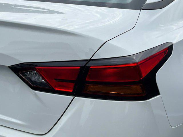 2022 nissan altima s fwd