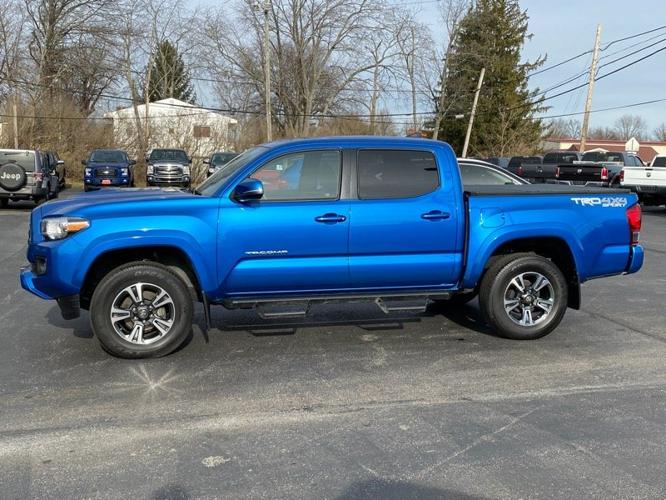 used 2018 toyota tacoma 4x4 double cab baltimore, oh 43105 for sale in baltimore, ohio