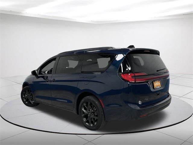 2023 chrysler pacifica limited