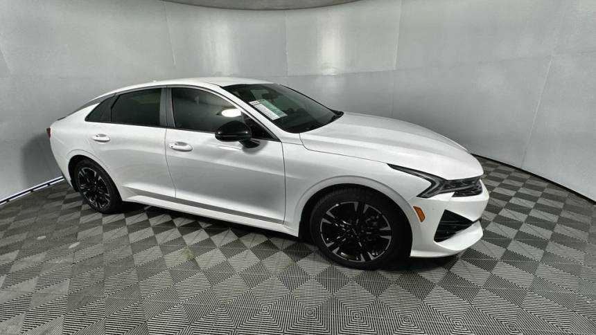 2023 kia k5 gt-line