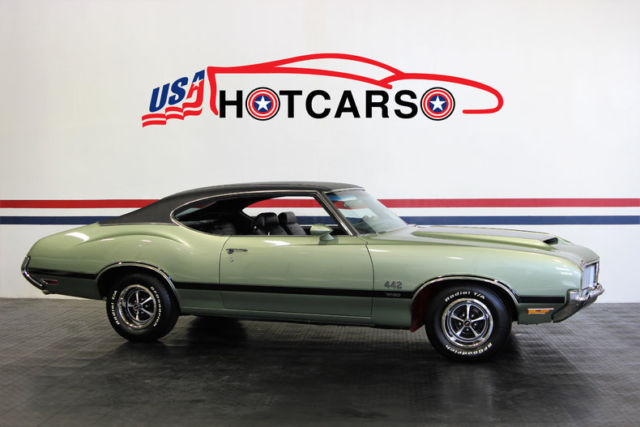 immaculately restored 1970 olds 442 w-30