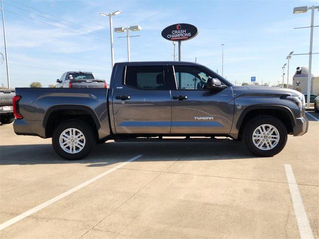 2023 toyota tundra sr5