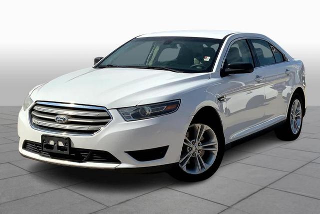 2015 ford taurus se