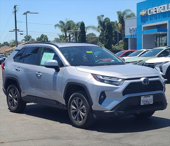 2022 toyota rav4 hybrid xle premium