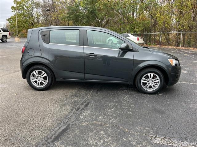 2014 chevrolet sonic lt