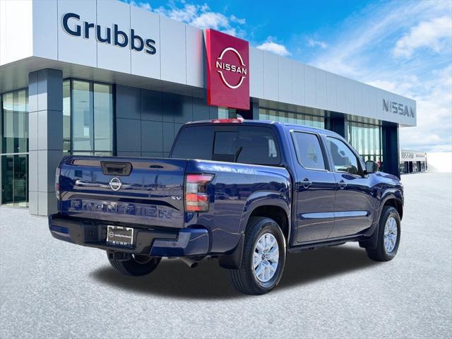 2023 nissan frontier sv