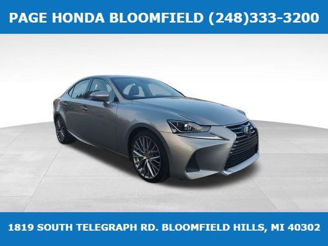 2017 lexus is 300 base