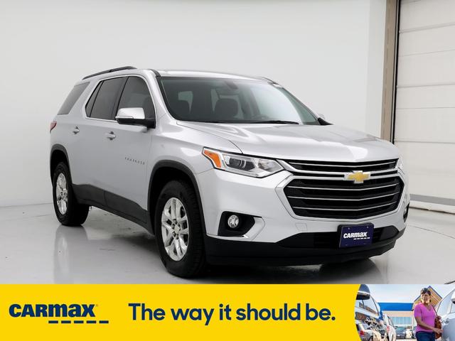 2021 chevrolet traverse lt cloth
