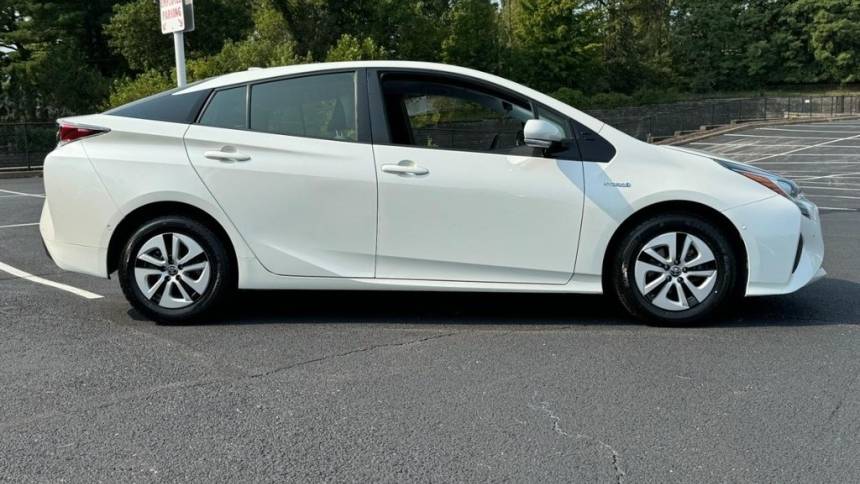 2018 toyota prius