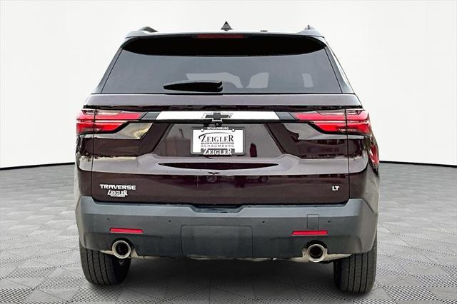2022 chevrolet traverse lt cloth