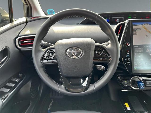 2021 toyota prius prime xle