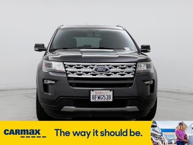 2019 ford explorer xlt