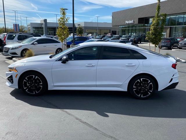 2021 kia k5 gt-line