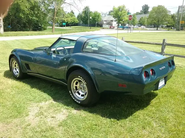 1980 chevrolet corvette - l-48 350 - auto - glass tops - 2nd owner - very nice