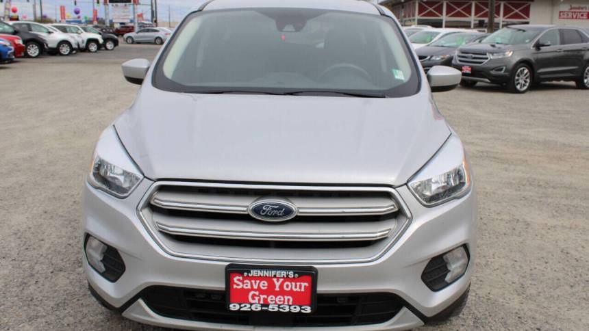 2019 ford escape se