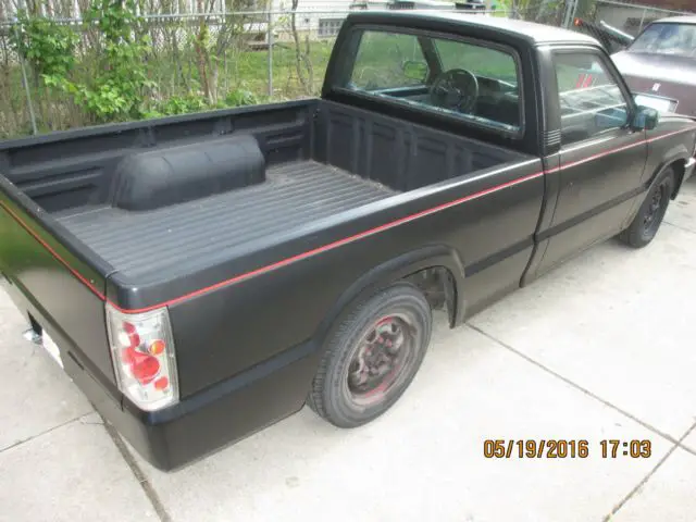 1990 mazda b2200