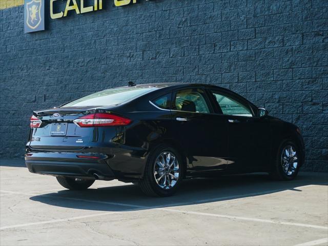 2020 ford fusion se