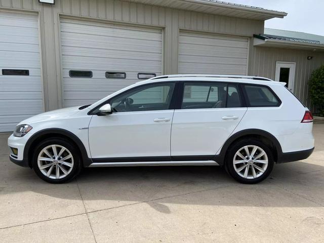 2019 volkswagen golf alltrack tsi se