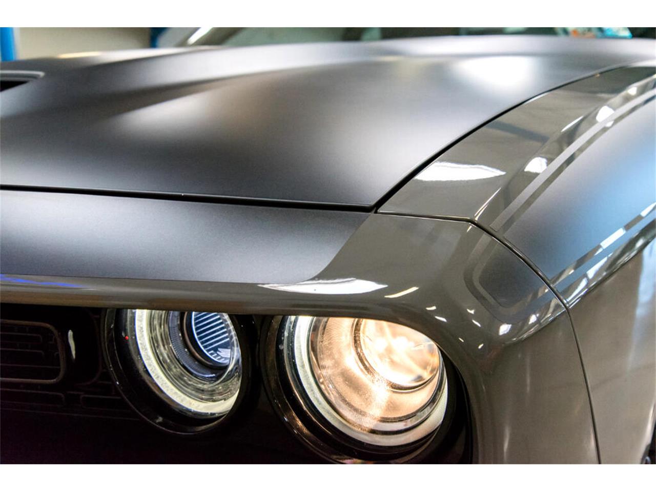 2017 dodge challenger