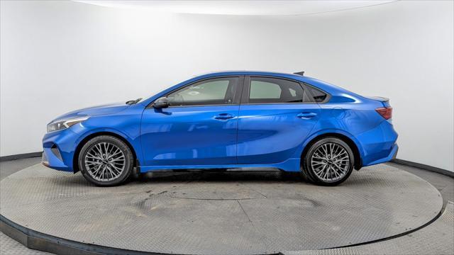 2022 kia forte gt-line