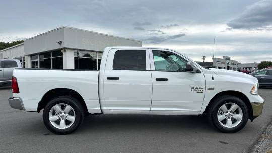 2024 RAM 1500 classic