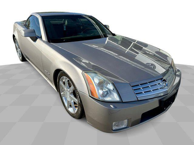 2005 cadillac xlr base