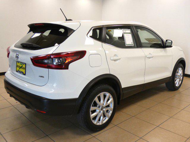 2021 nissan rogue sport s