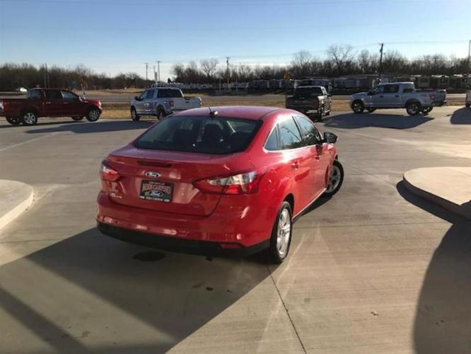 2013 ford focus se se 4dr sedan for sale in columbus, kansas