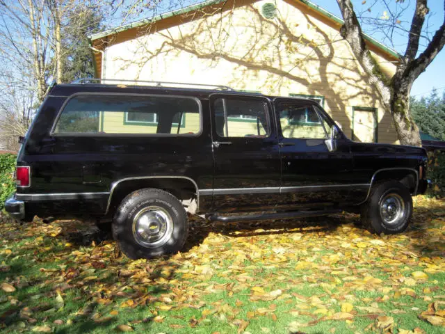 1979 chevy suburban 4x4 "454"