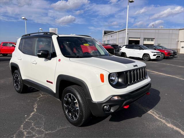 2023 jeep renegade trailhawk 4x4