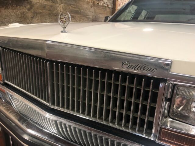 1979 cadillac seville white/red 1900 miles per year average california barn find