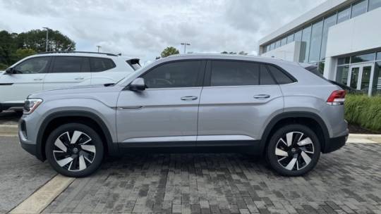 2024 Volkswagen Atlas Cross Sport se w/ technology