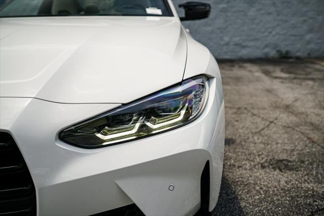 2022 bmw m4 base