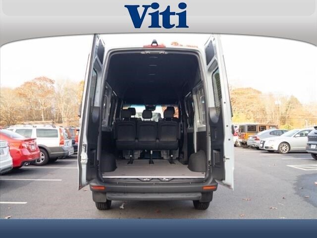 2024 mercedes-benz sprinter 2500