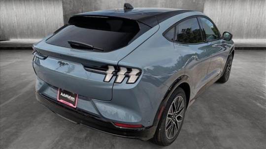 2024 Ford Mustang Mach-E