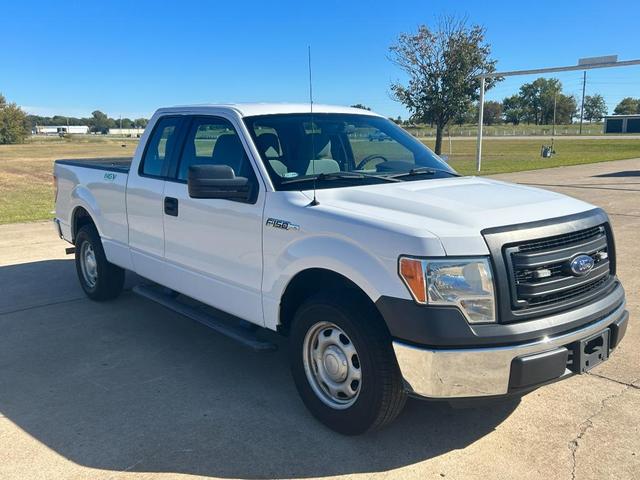 2014 ford f-150 xl