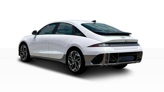 new 2025 hyundai ioniq 6 sel rwd