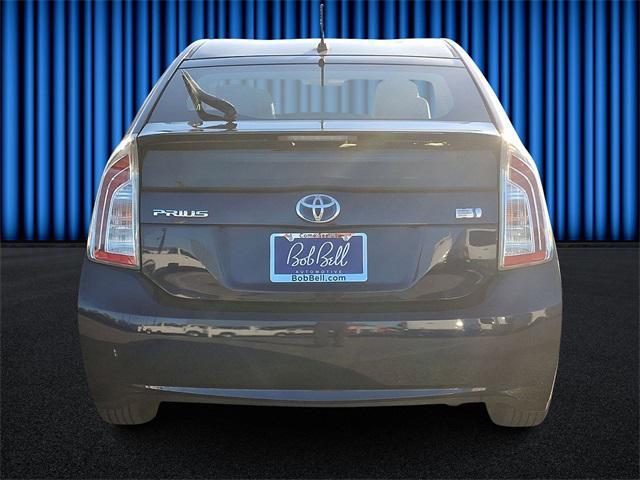 2013 toyota prius two